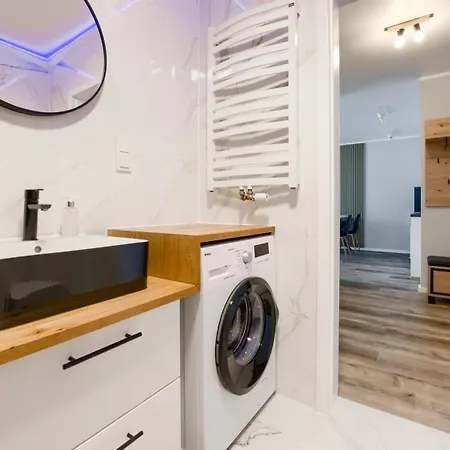 Sun Towers, Sun & Snow 公寓